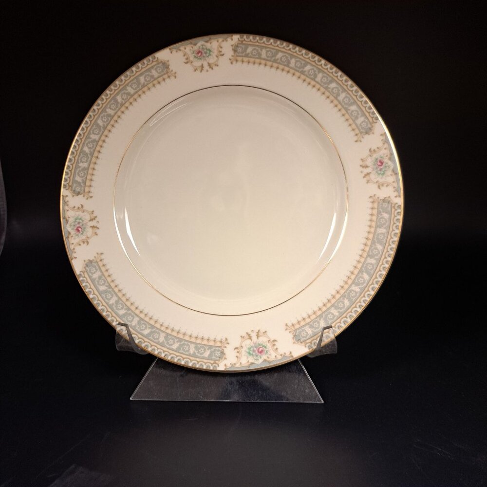 Mikasa Ivory China M2002 Richelieu Salad Plate